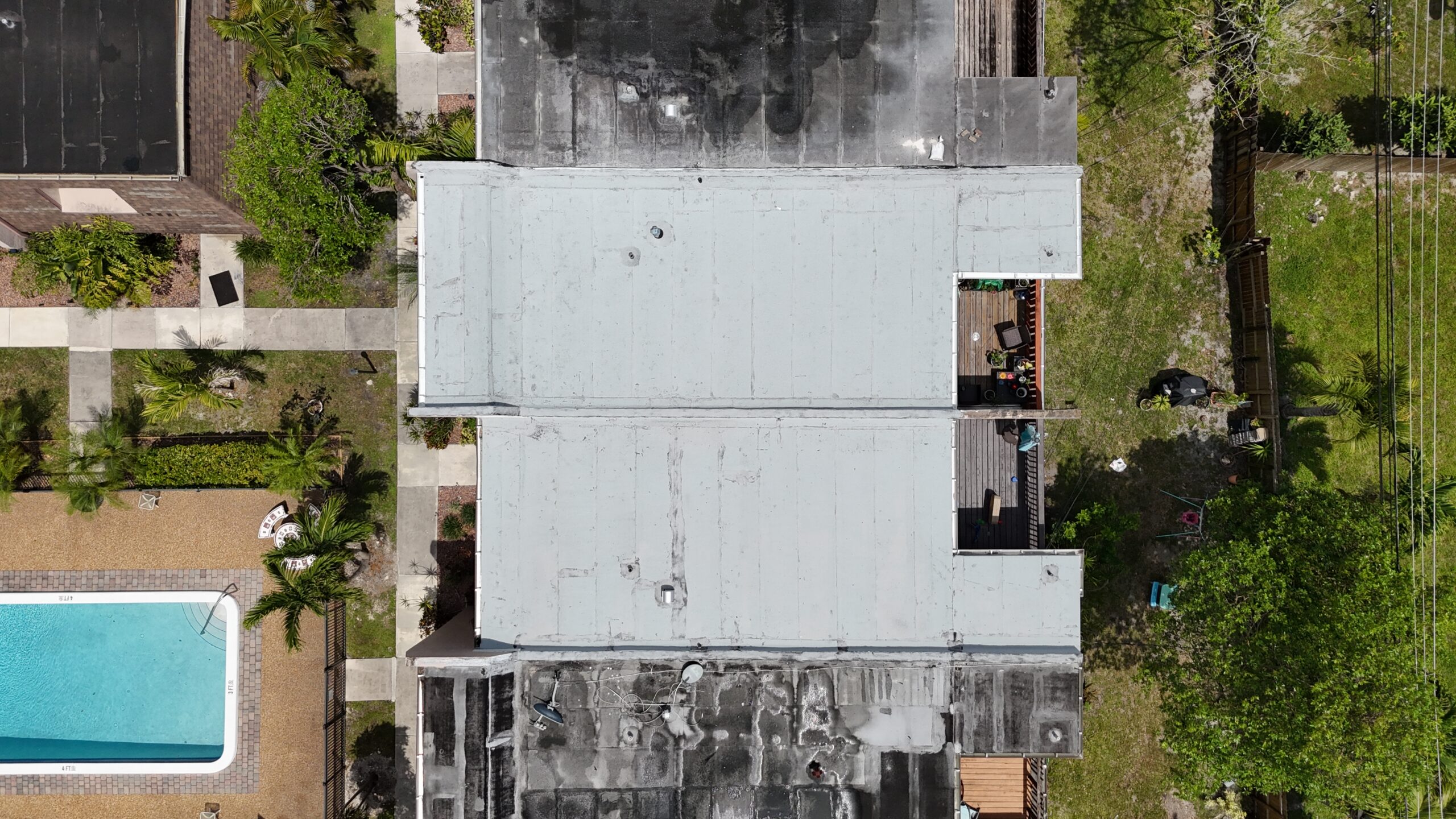 Flat roof waterproofing in South Florida