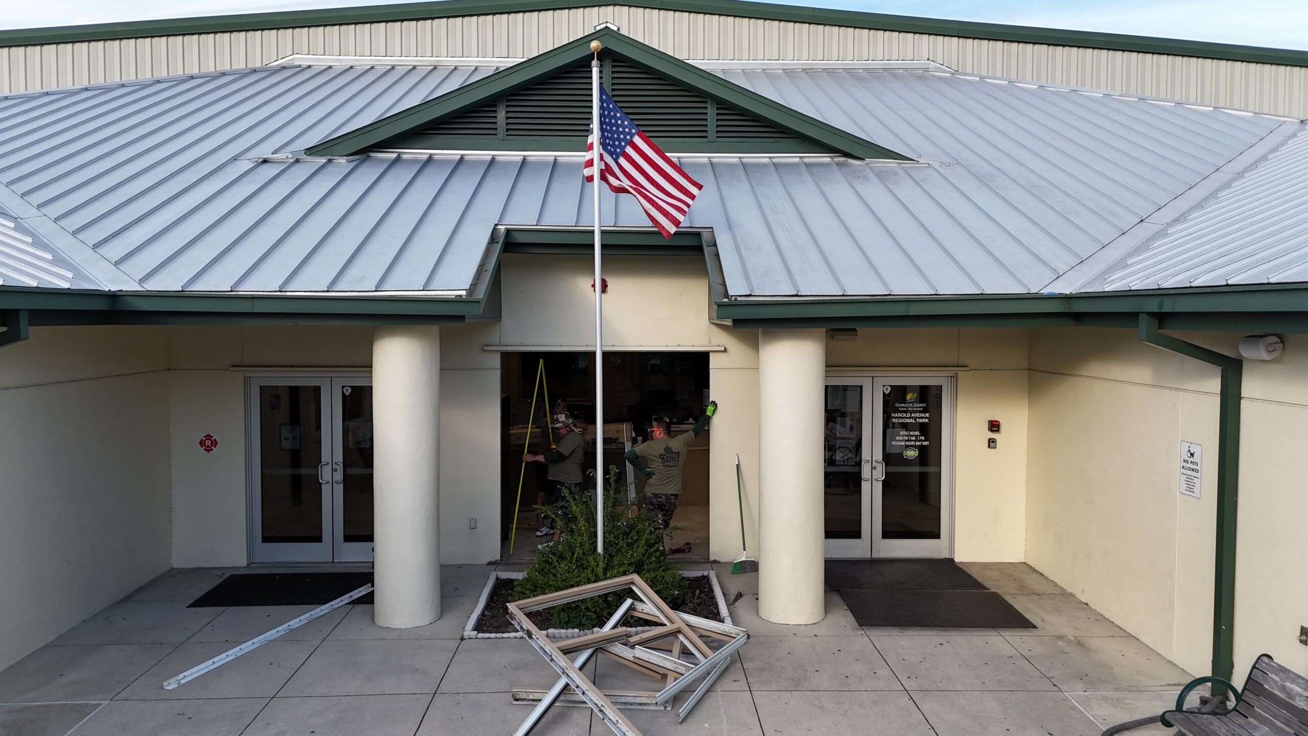 Completed metal roof in Port Charlotte by Bigfoot Windows & Roofing