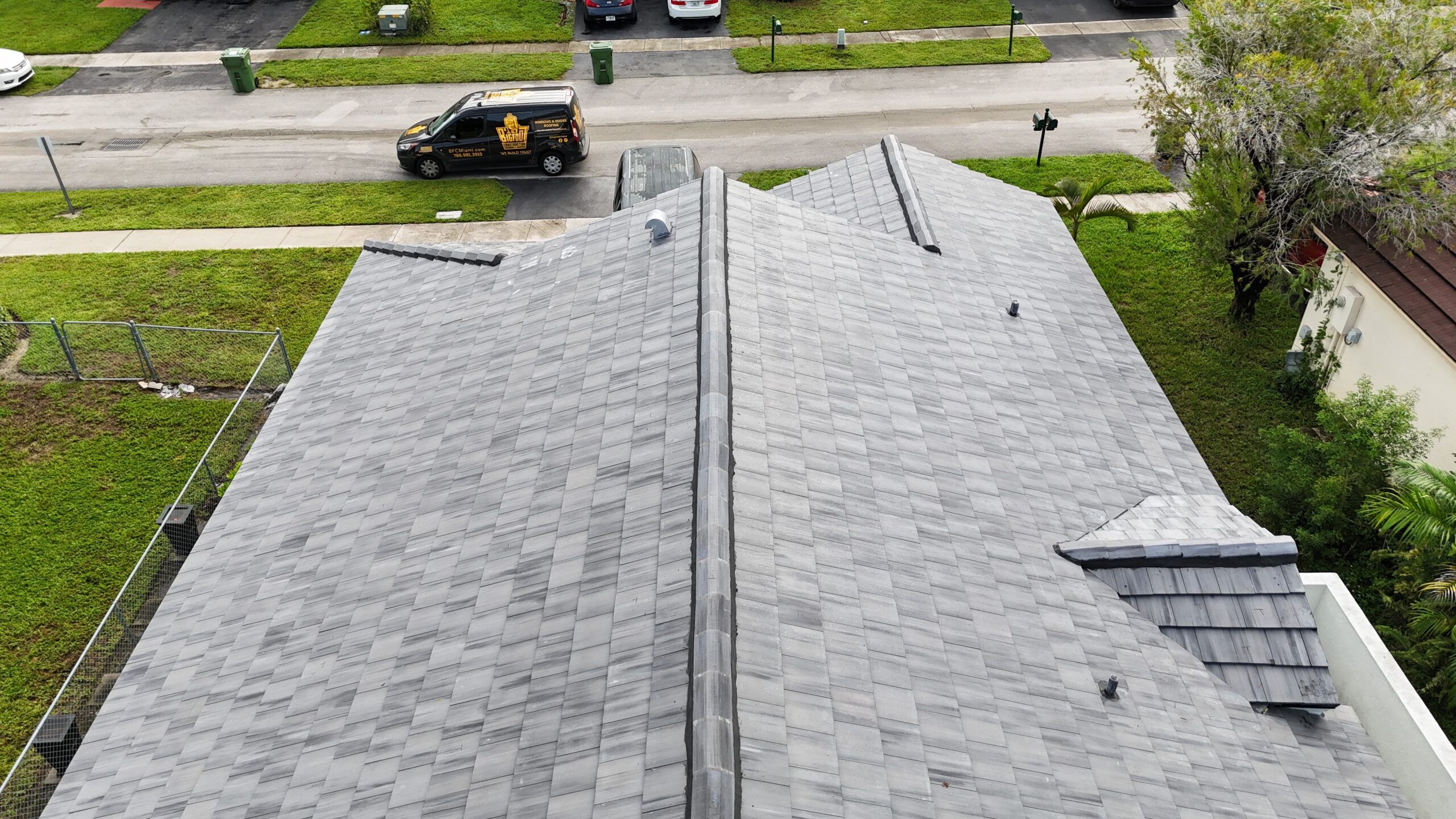 Completed shingle roof in Pembroke Pines by Bigfoot Windows & Roofing — after