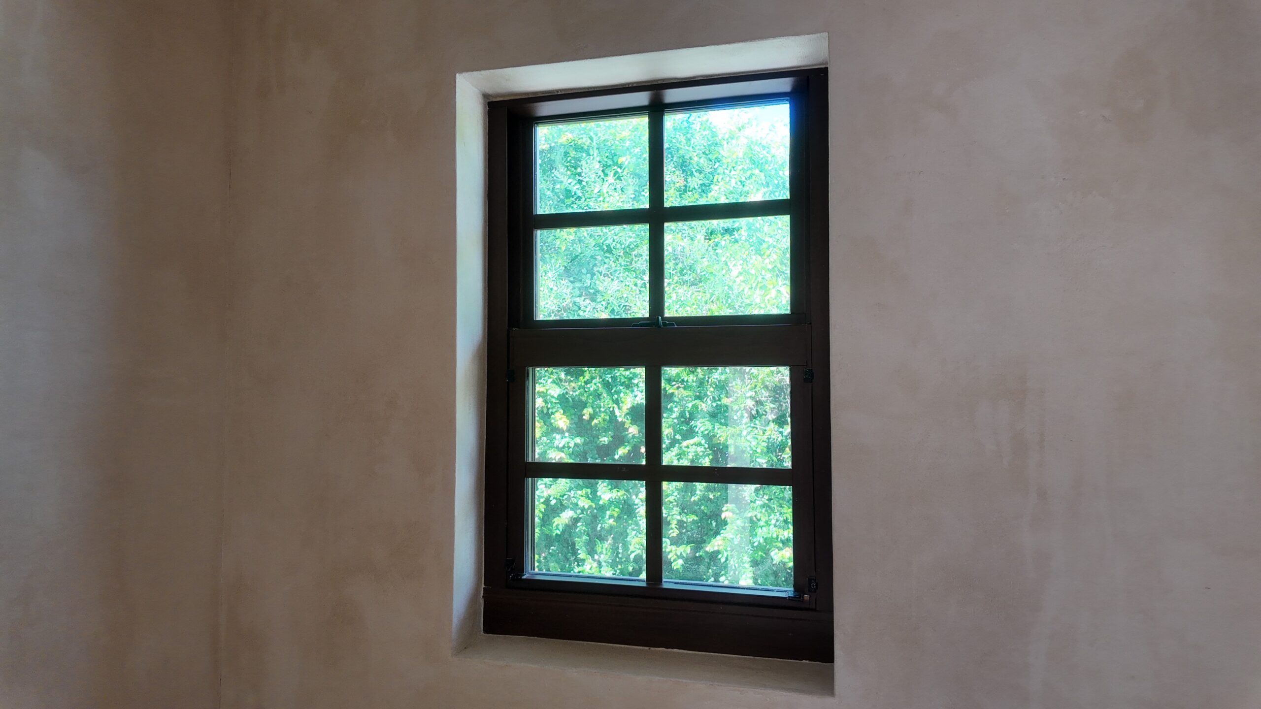 Completed impact window installation in Pinecrest by Bigfoot Windows & Roofing