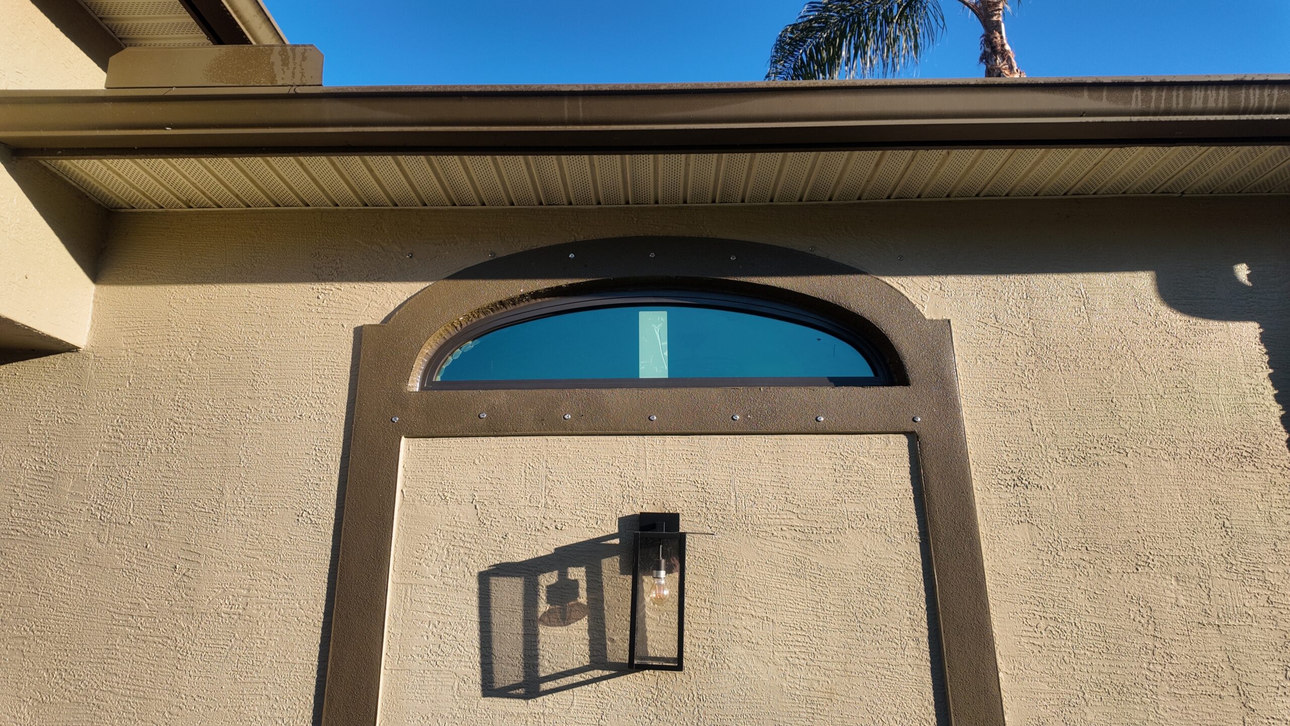 Completed impact window project in Tampa by Bigfoot Windows & Roofing