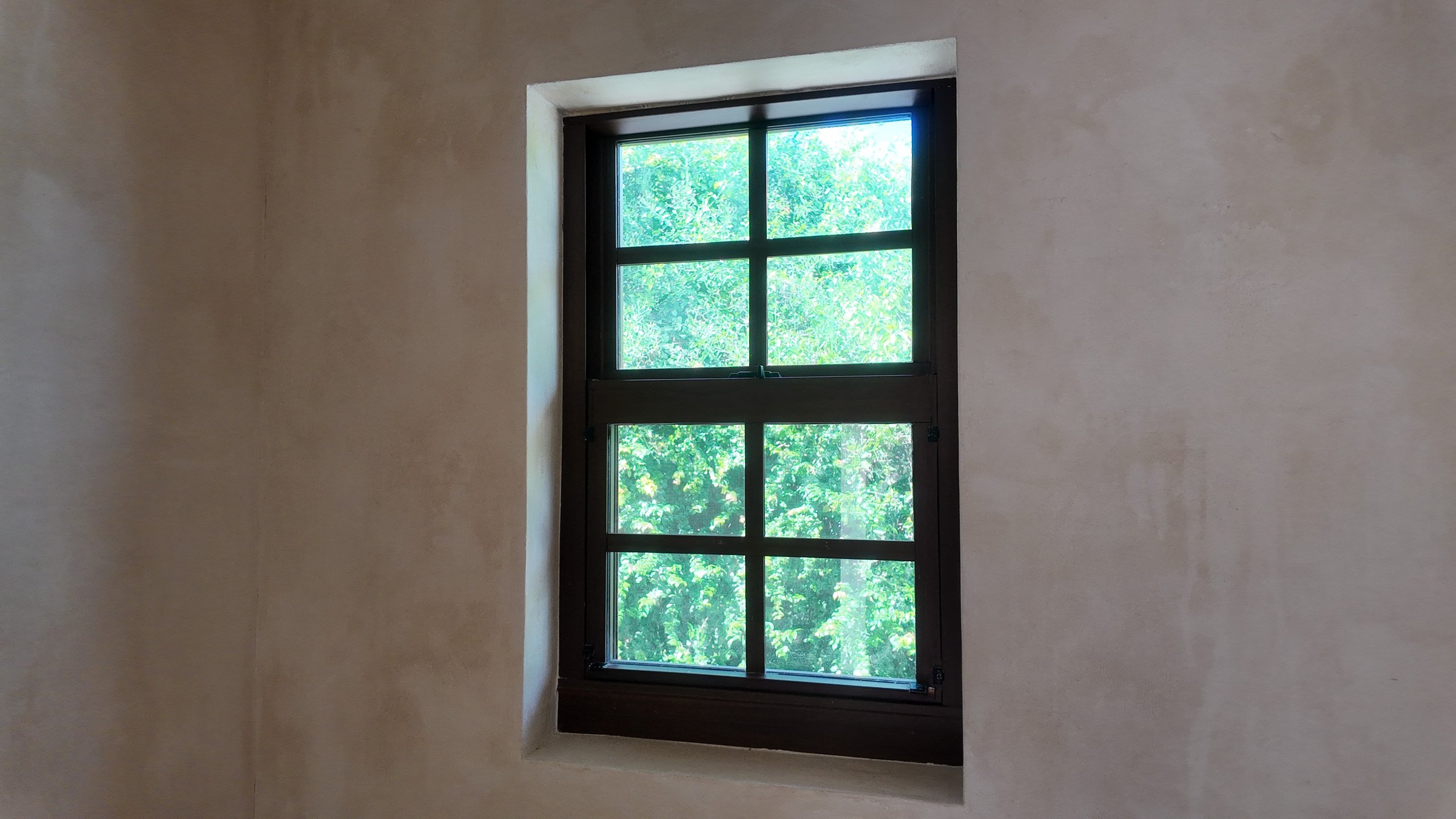 Completed impact window installation in Miami by Bigfoot Windows & Roofing