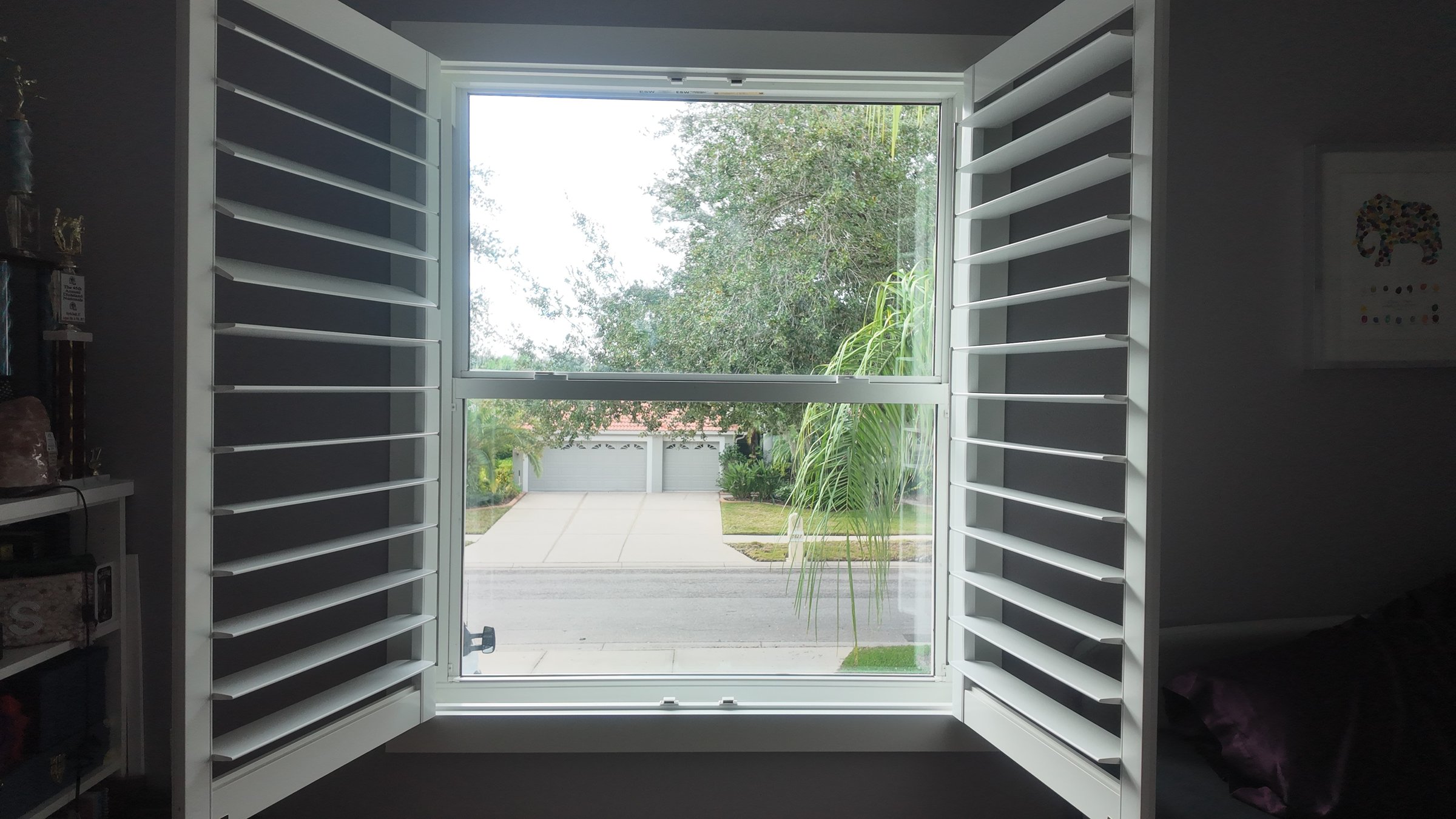 Completed impact window installation in Tampa by Bigfoot Windows & Roofing